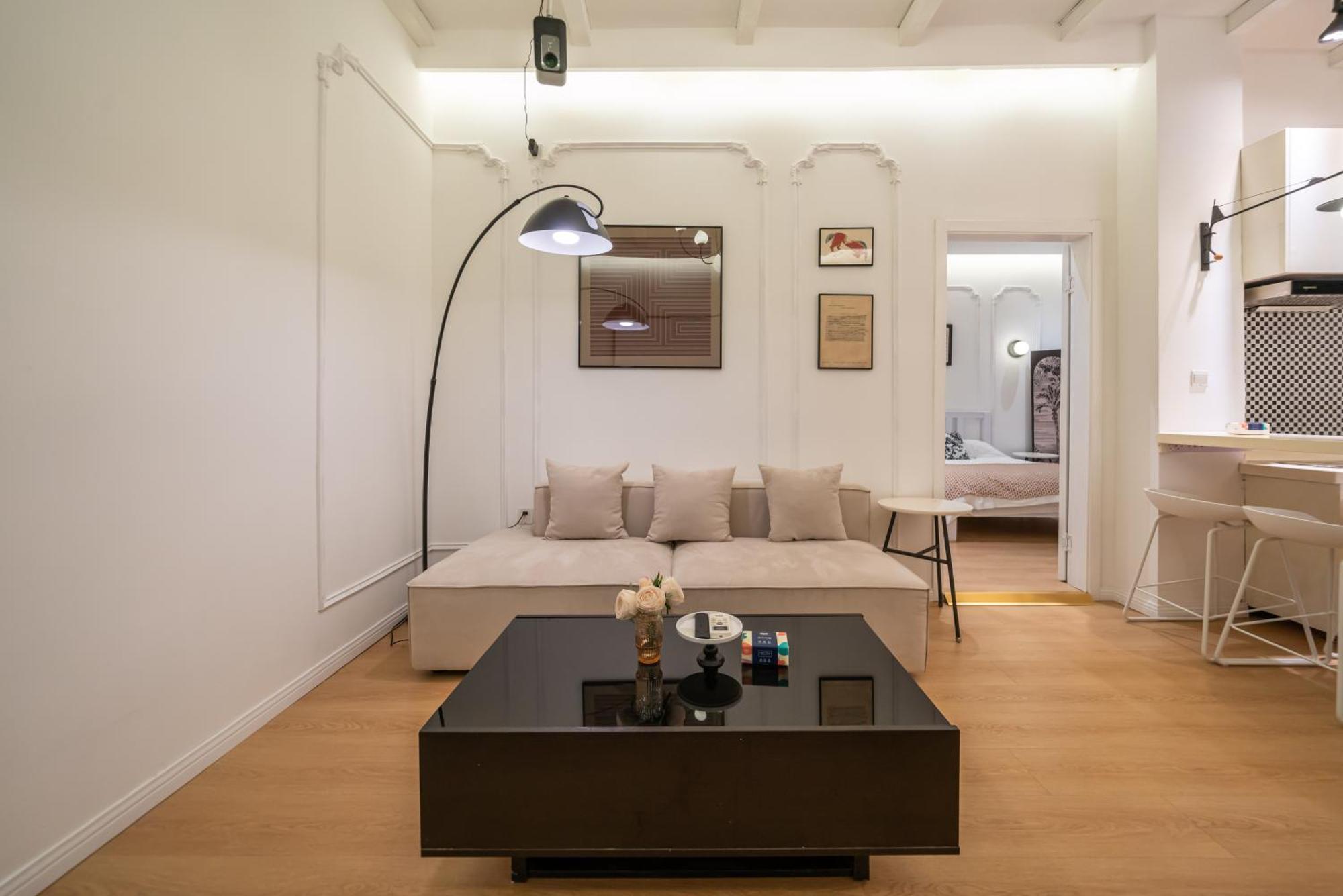 Shanghai Yi Du B&B - Near People'S Square Metro Station And The Bund Екстериор снимка