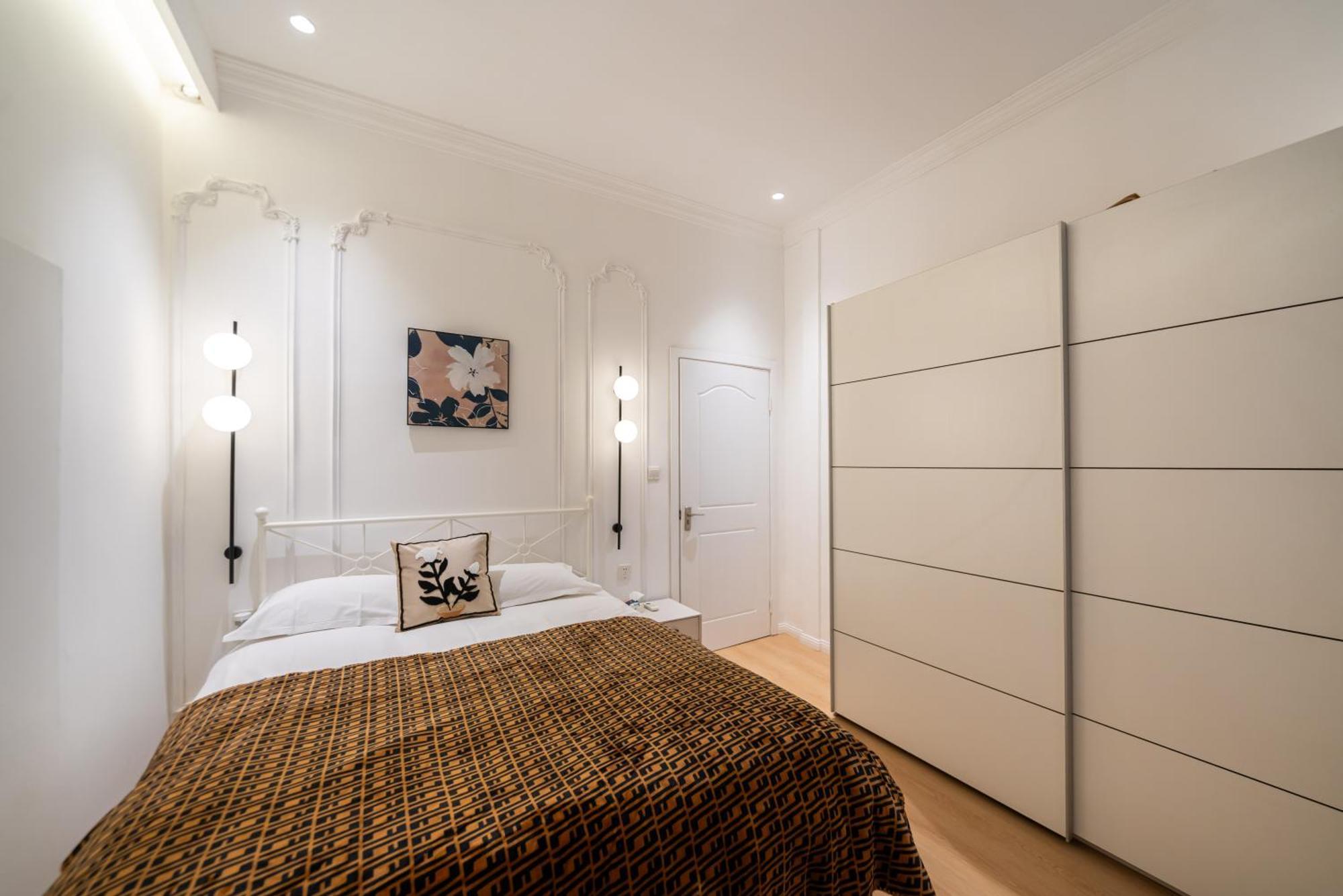Shanghai Yi Du B&B - Near People'S Square Metro Station And The Bund Екстериор снимка