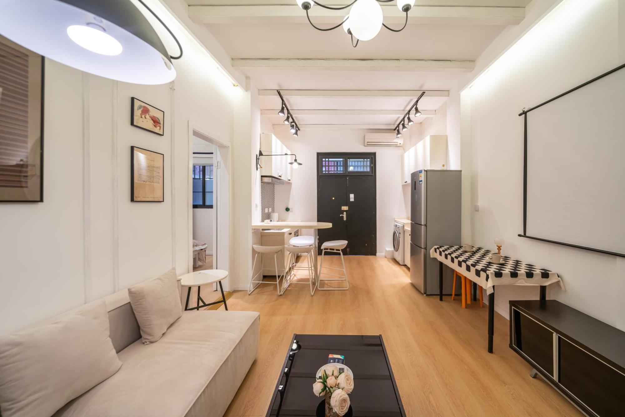 Shanghai Yi Du B&B - Near People'S Square Metro Station And The Bund Екстериор снимка